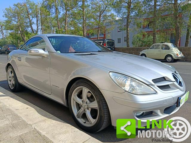 MERCEDES-BENZ SLK 200 usata, con Sedili riscaldati