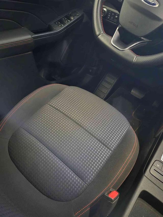 FORD Kuga usata, con Sistema di navigazione