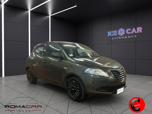 LANCIA Ypsilon usata, con Airbag