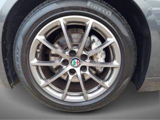 ALFA ROMEO Giulia usata, con Climatizzatore