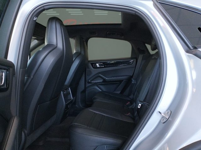 PORSCHE Cayenne usata 17