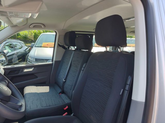VOLKSWAGEN Caravelle usata 16