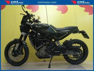 HUSQVARNA Svartpilen 401 usata 2