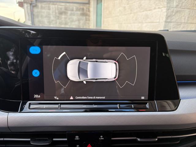 VOLKSWAGEN Golf usata, con Luci diurne LED