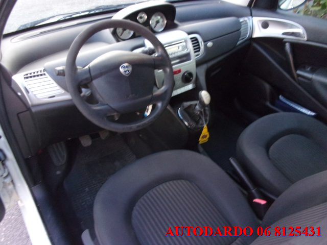 LANCIA Ypsilon usata 9