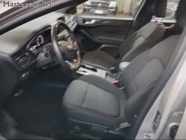 FORD Focus usata, con Park Distance Control