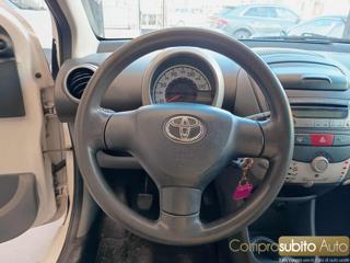 TOYOTA Aygo usata, con ESP