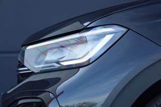 VOLKSWAGEN Taigo usata, con Spoiler