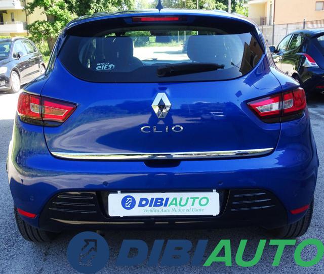 RENAULT Clio usata, con Autoradio