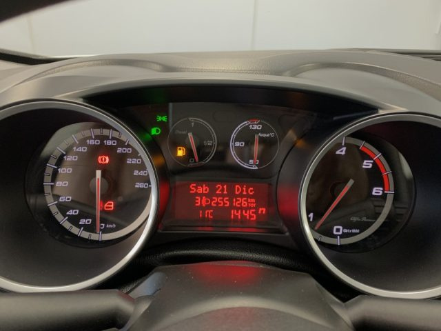 ALFA ROMEO Giulietta usata, con Volante multifunzione