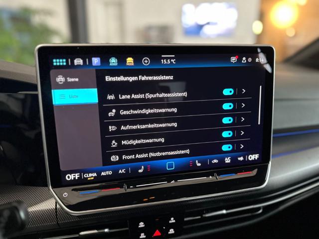 VOLKSWAGEN Golf usata, con Sistema di navigazione