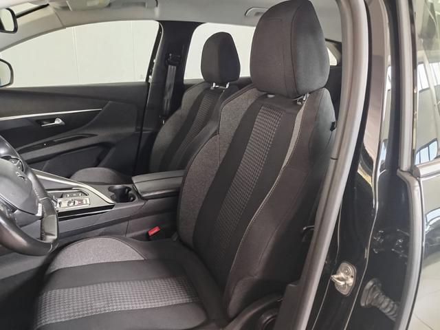 PEUGEOT 3008 usata, con Climatizzatore