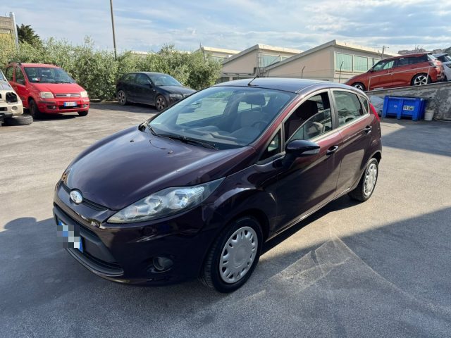 FORD Fiesta usata, con ABS