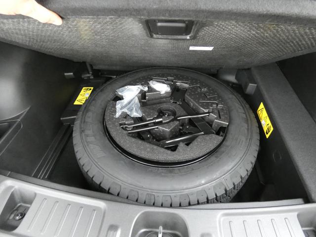 JEEP Compass usata, con Sedile posteriore sdoppiato
