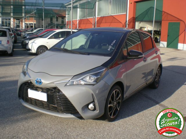 TOYOTA Yaris usata, con Cerchi in lega