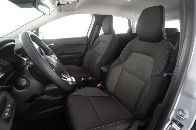 RENAULT Captur usata 8