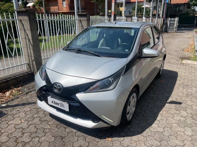 TOYOTA Aygo usata, con Airbag