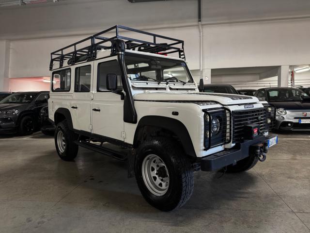 LAND ROVER Defender usata, con Sedile posteriore sdoppiato