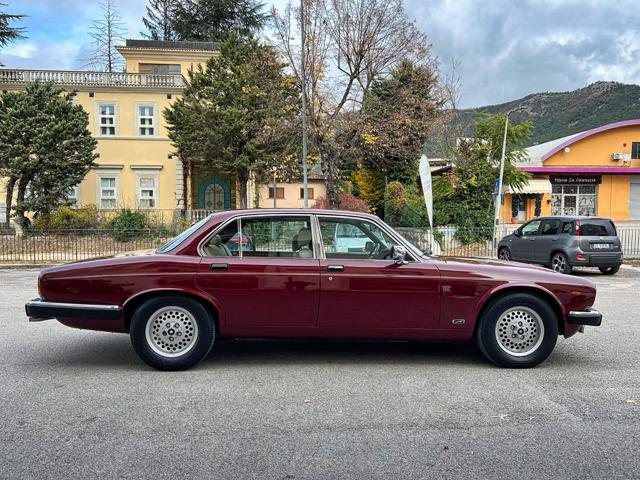 JAGUAR Sovereign usata, con Interni in pelle