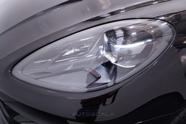 PORSCHE Macan usata, con Sensore di luce
