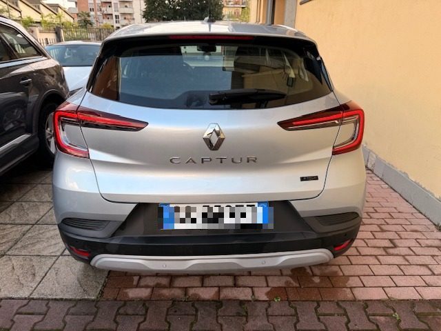 RENAULT Captur usata, con Alzacristalli elettrici