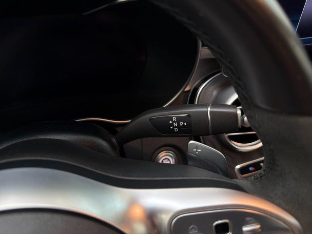 MERCEDES-BENZ C 220 usata, con Controllo trazione