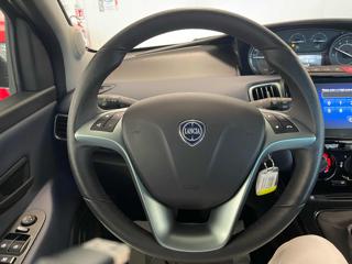 LANCIA Ypsilon usata, con Sedile posteriore sdoppiato