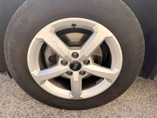 AUDI Q2 usata, con Sensore di luce