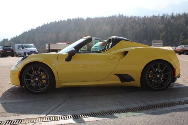 ALFA ROMEO 4C usata, con Controllo trazione