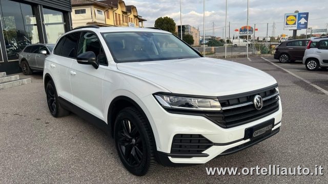 VOLKSWAGEN Touareg usata, con Airbag laterali