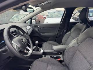 RENAULT Captur usata, con Autoradio