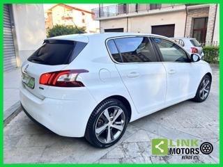 PEUGEOT 308 usata, con Cerchi in lega