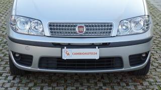 FIAT Punto usata 32