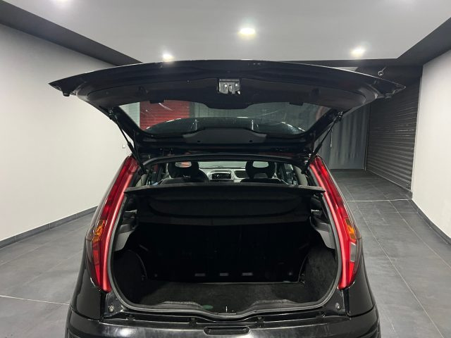 FIAT Punto usata, con Spoiler