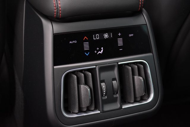 MASERATI Grecale usata, con Touch screen