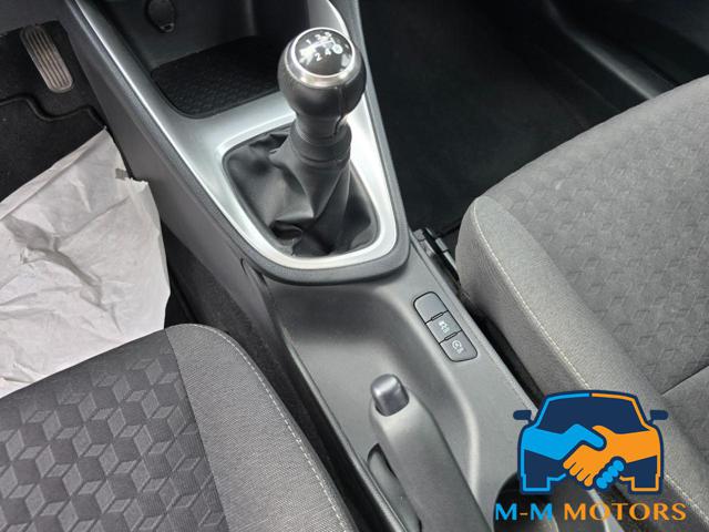 TOYOTA Yaris usata, con USB
