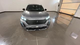PEUGEOT 2008 usata, con Airbag