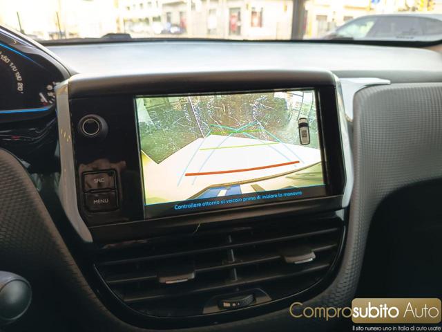 PEUGEOT 2008 usata, con Airbag testa