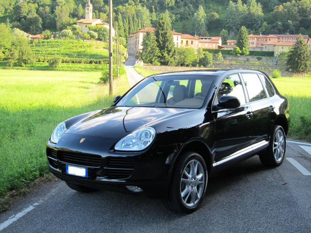 PORSCHE Cayenne usata, con Bluetooth