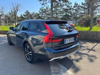 VOLVO V90 Cross Country usata, con Alzacristalli elettrici