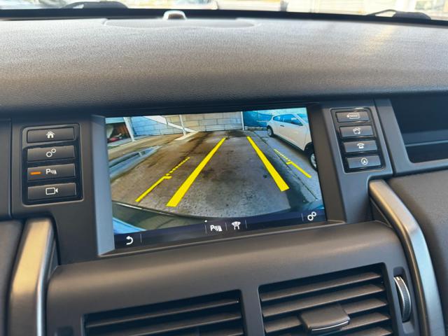 LAND ROVER Discovery Sport usata, con Telecamera per parcheggio assistito