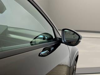 JEEP Avenger usata, con Isofix