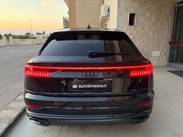 AUDI Q8 usata, con Autoradio