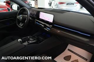 BMW 520 usata, con Fari di profondità antiabbagliamento