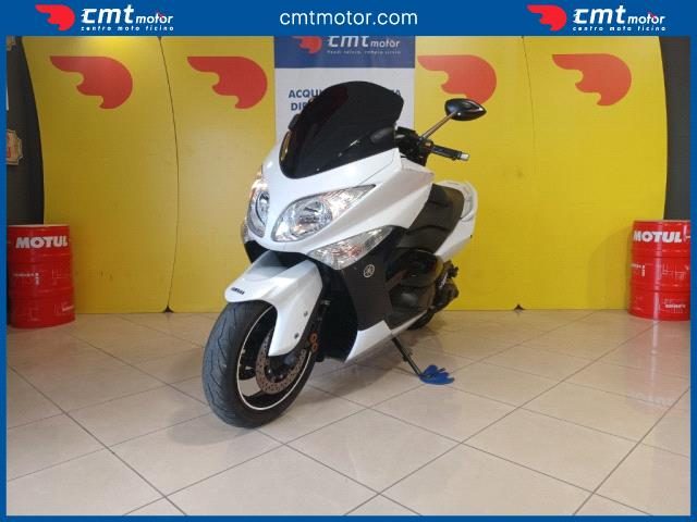YAMAHA T-Max 500 usata 1