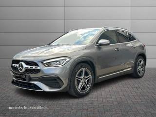 MERCEDES-BENZ GLA 200 d Automatic Premium