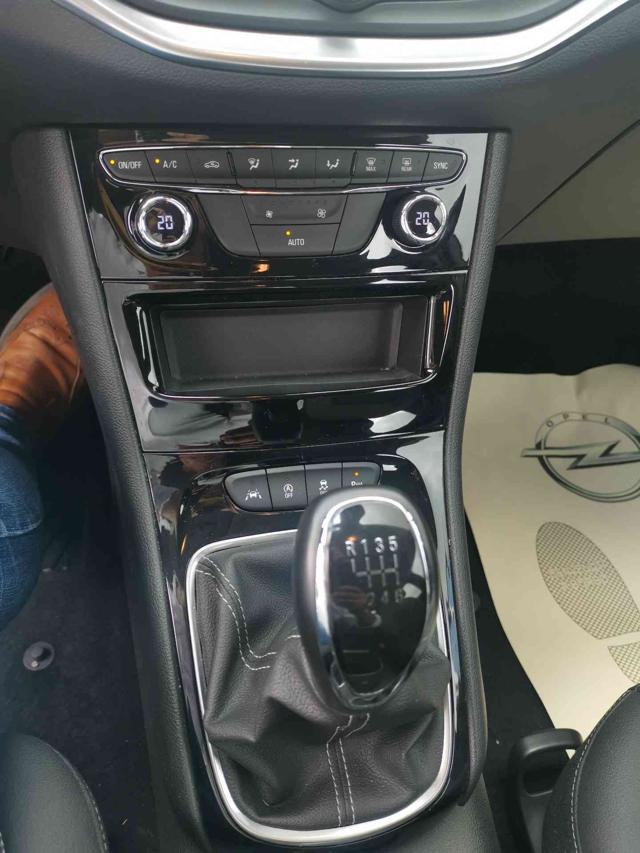 OPEL Astra usata, con Controllo automatico clima