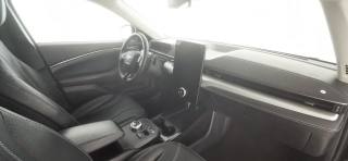 FORD Mustang Mach-E usata, con Schermo multifunzione interamente digitale