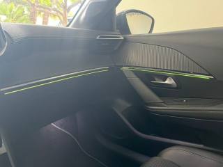 PEUGEOT 208 usata, con Controllo elettronico della corsia