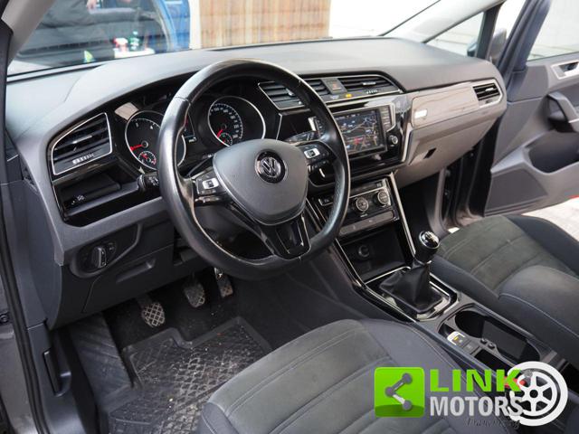 VOLKSWAGEN Touran usata, con Alzacristalli elettrici